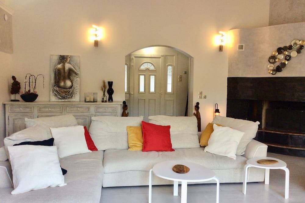 Foto 8 von 30: Große Villa, 250 m², Panoramablick, 20 Minuten von den Stränden entfernt.