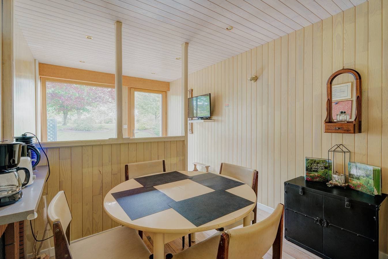 Foto 5 von 28: Ferienhaus 'La Maison De La Rebergère' mit gemeinsamer Terrasse, Garten und WLAN