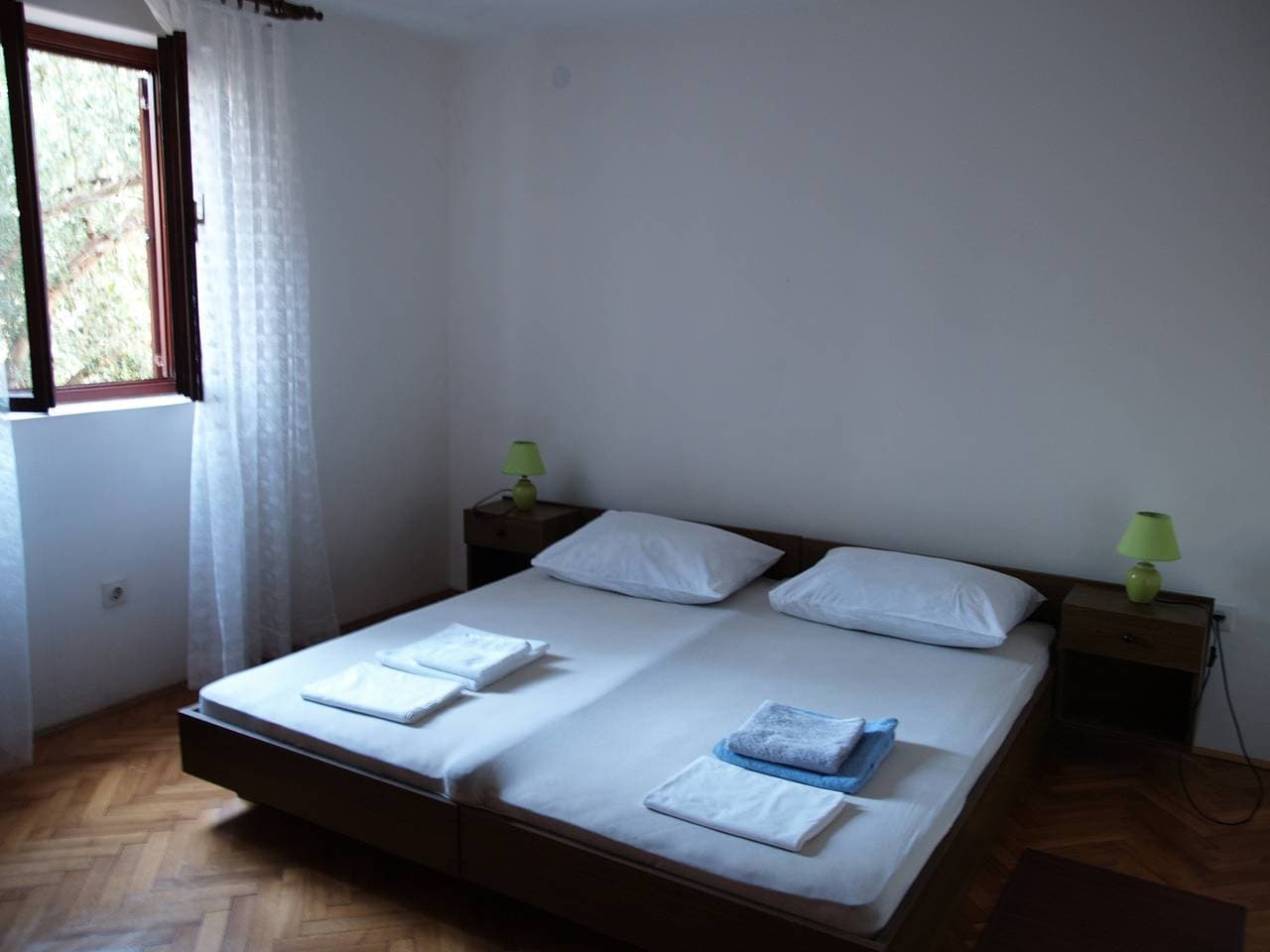 Foto 8 von 11: 2-Zimmer-Ferienwohnung mit Terrasse und Meerblick Brna - Vinacac (Korcula) A-13344-b