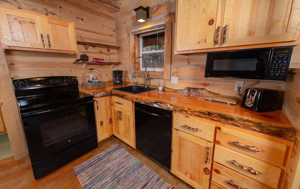 Bonnies Stadt Cabin-Madison Nur Log Cabin Vermietung 1