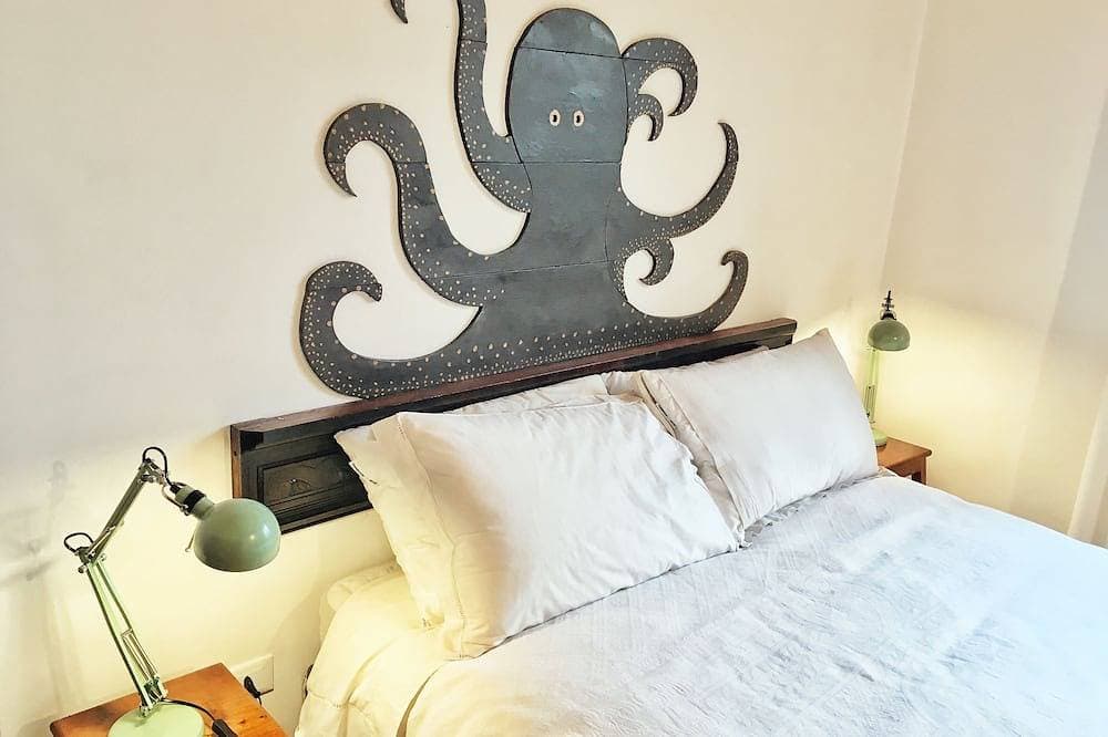 Foto 3 von 30: Octo-Bücherregal, Rückzugsort, Bio, Design, Entspannung.