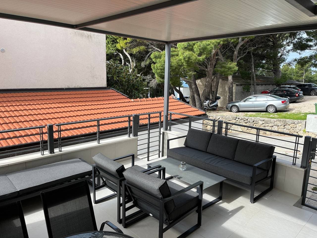 Foto 11 von 14: Studio Appartement mit Terrasse und Meerblick Brela (Makarska) As-25783-a