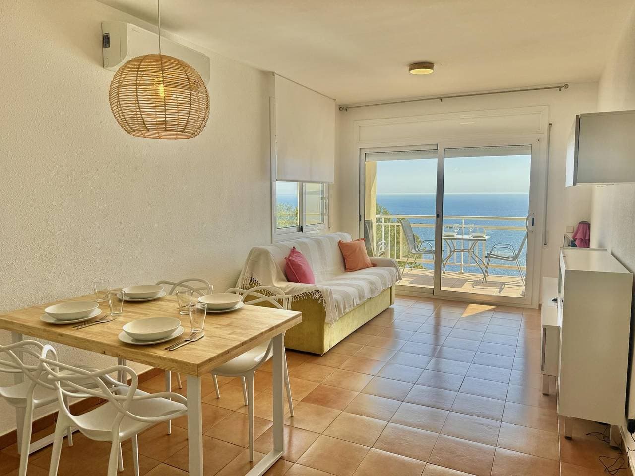 Foto 7 von 20: Ferienwohnung für 4 Personen mit Meerblick