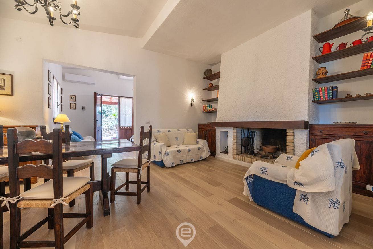 Foto 4 von 52: Villa für 4 Personen mit Balkon/Terrasse