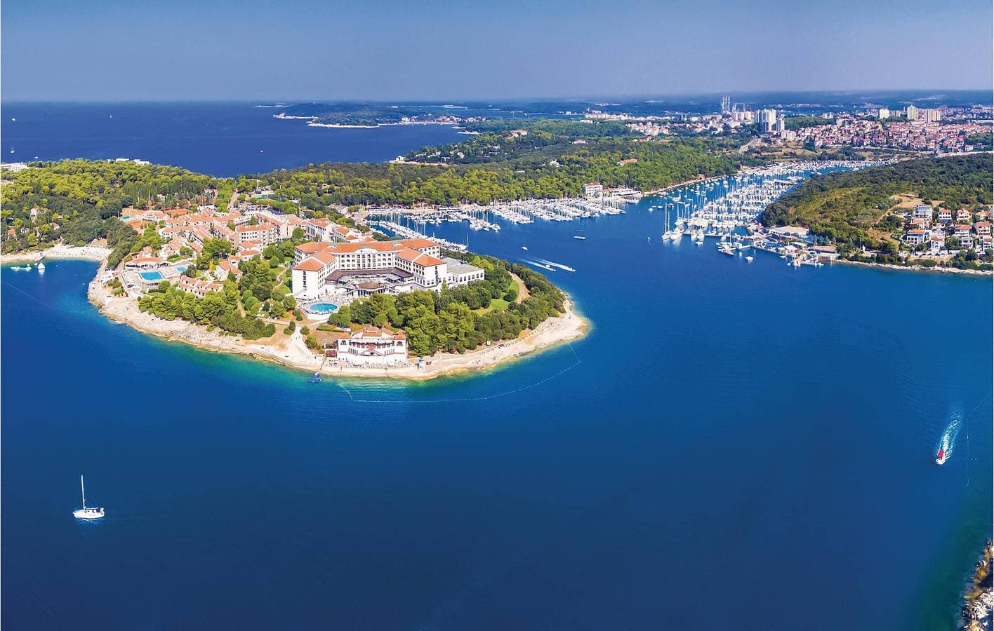 Foto 12 von 20: Gemütliche Ferienwohnung mit Terrasse, Klimaanlage und WLAN, 1,5 km vom Strand entfernt