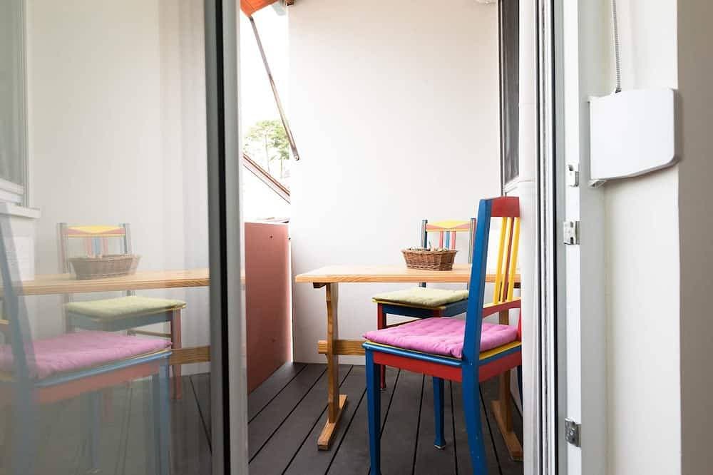 Foto 10 von 13: Helle Wohnung in See- & Stadtnähe mit kleinem Balkon