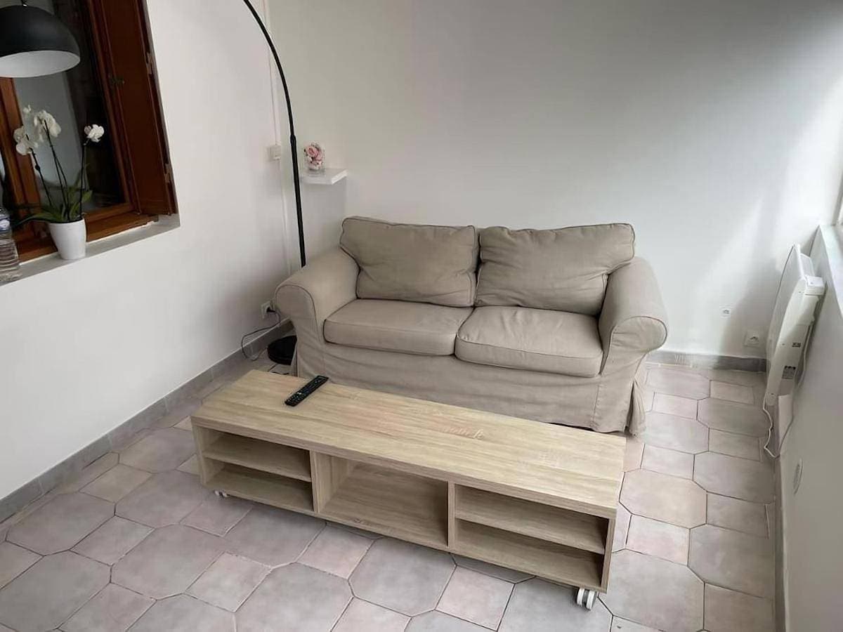 Foto 3 von 5: One-Bedroom House