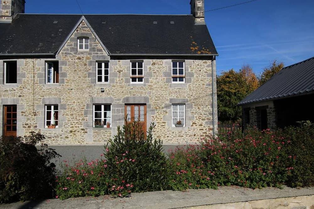 Foto 8 von 12: Charmantes Ferienhaus nahe Stränden mit privatem Garten, Haustiere erlaubt