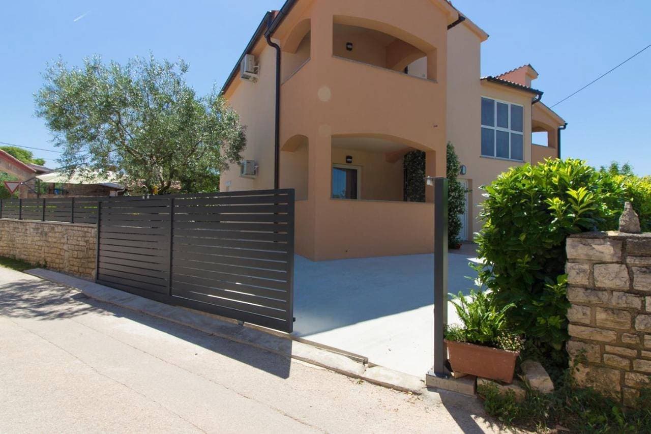 Foto 4 von 67: Villa
