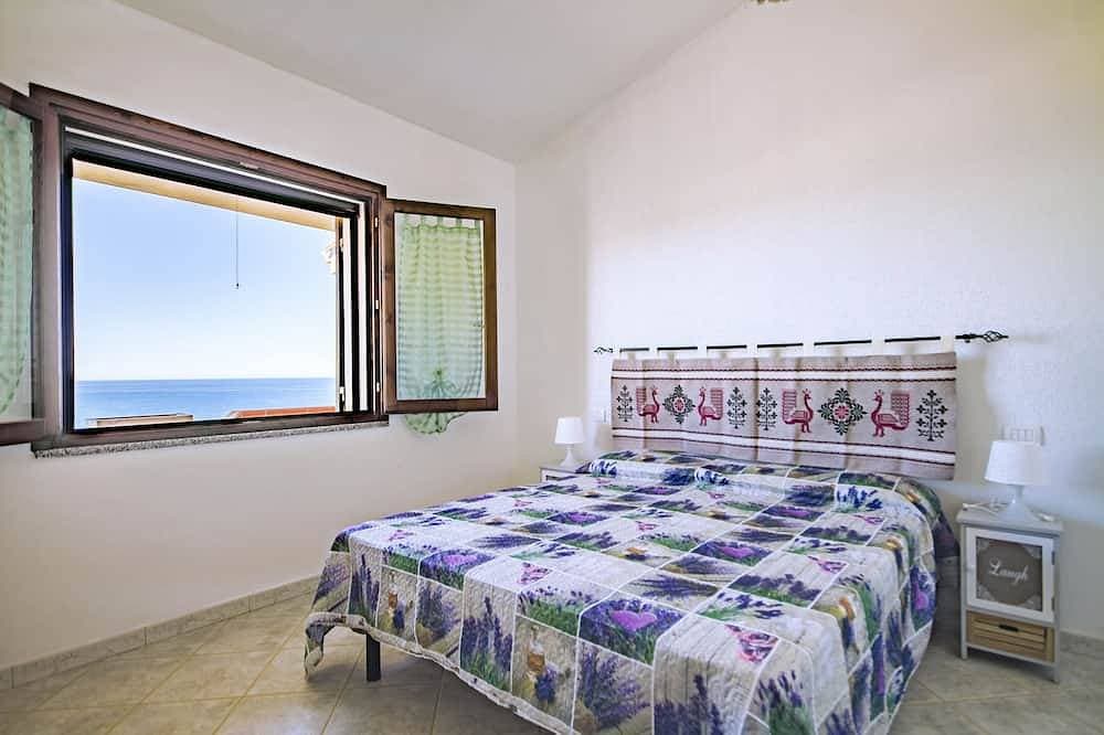 Foto 2 von 23: Sea view in Costa Verde - 2 rooms - garden - BBQ - WIFI
