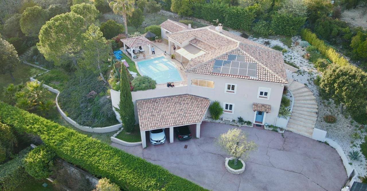 Magnifique villa avec piscine en Provence Verte 1