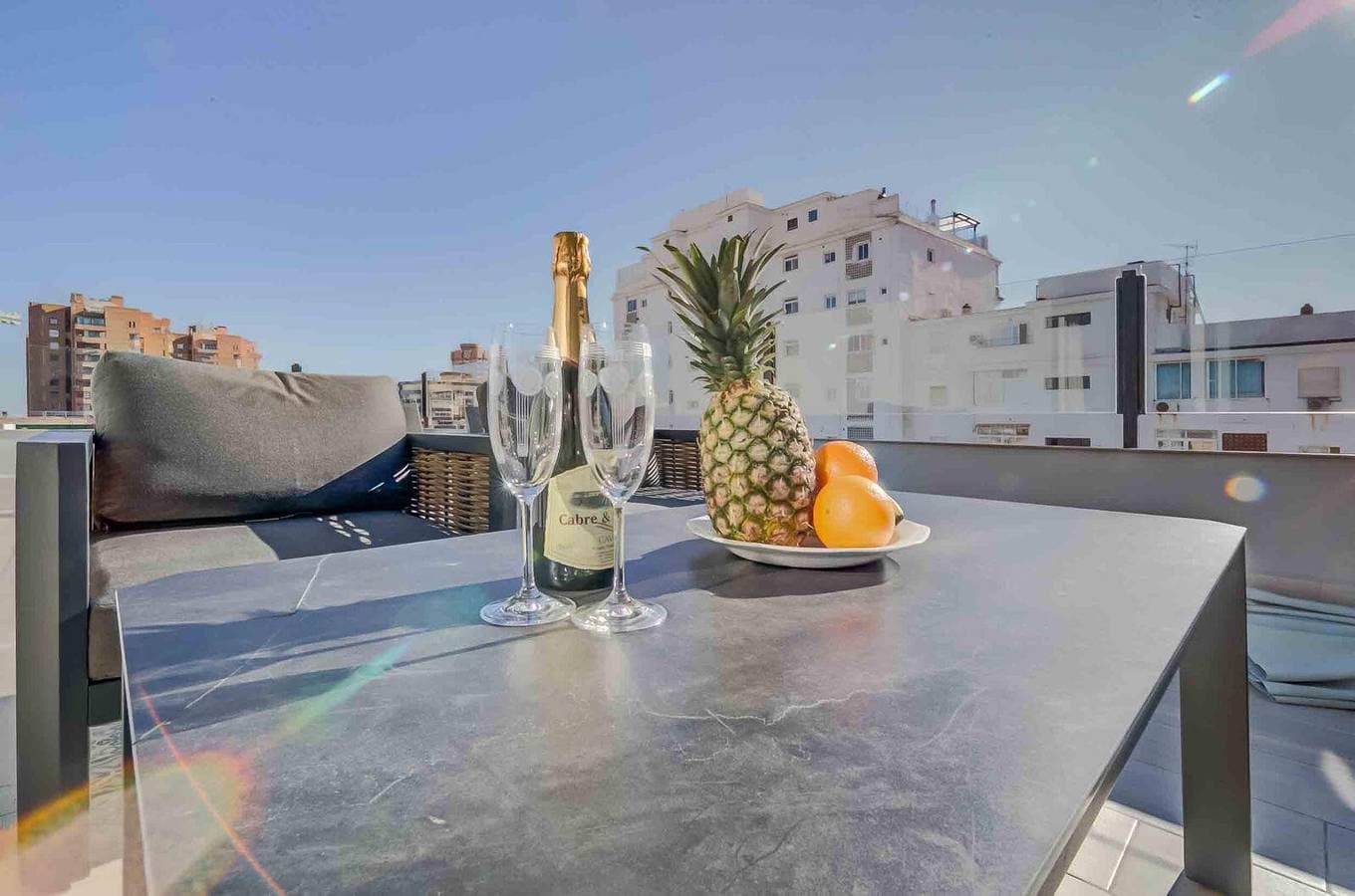 Foto 4 von 42: Apartment 'Fuengirola City Center' mit Meerblick, WLAN und Klimaanlage