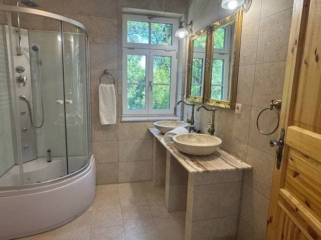 Foto 8 von 32: Zum Böhmen Ferienwohnung Elisabeth / Ferienhaus am See - Urlaub / Ferien in Bad Langensalza