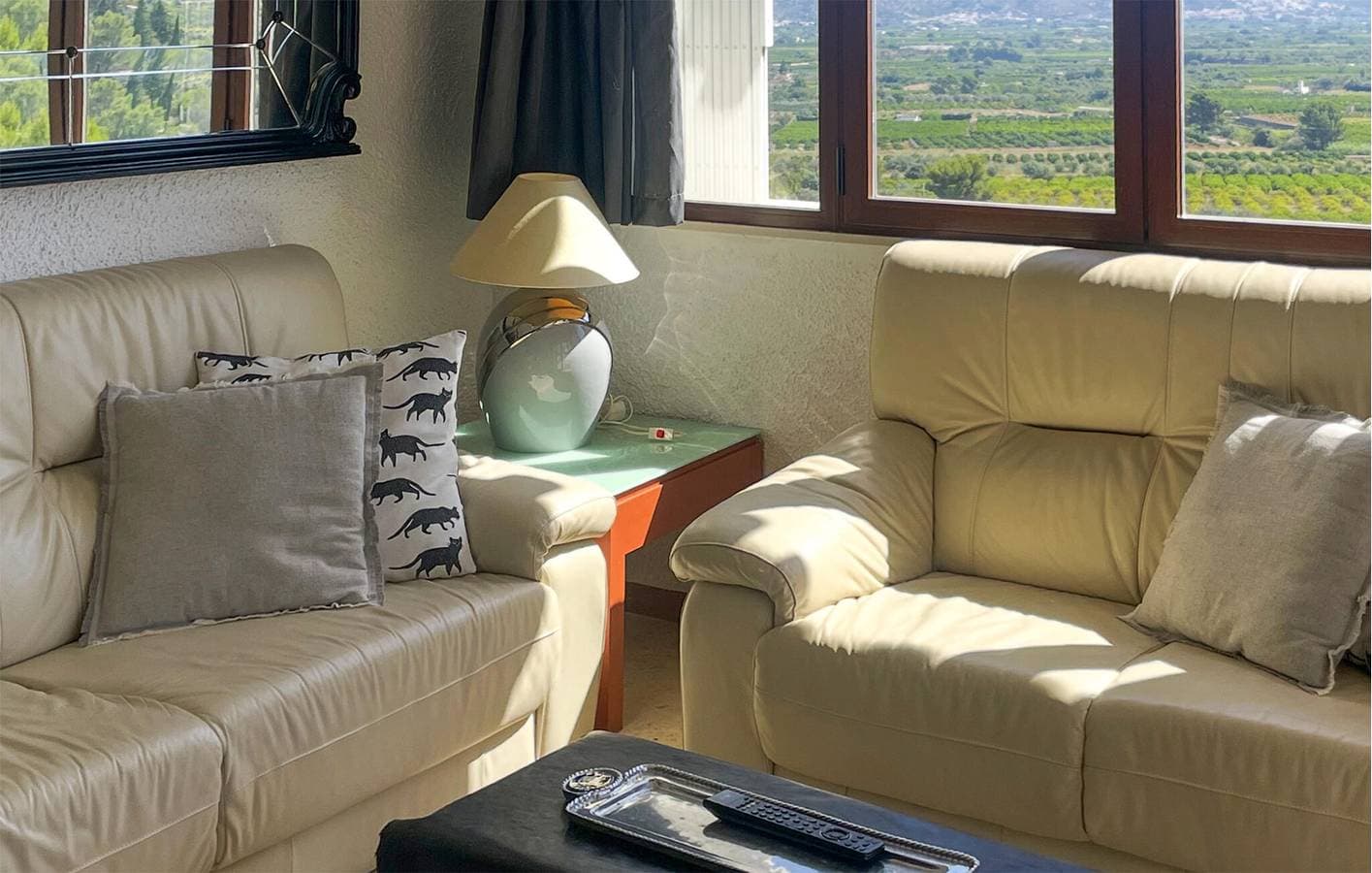 Foto 4 von 23: Modernes Apartment mit Pool und Terrasse in Orba, nahe dem Stadtzentrum