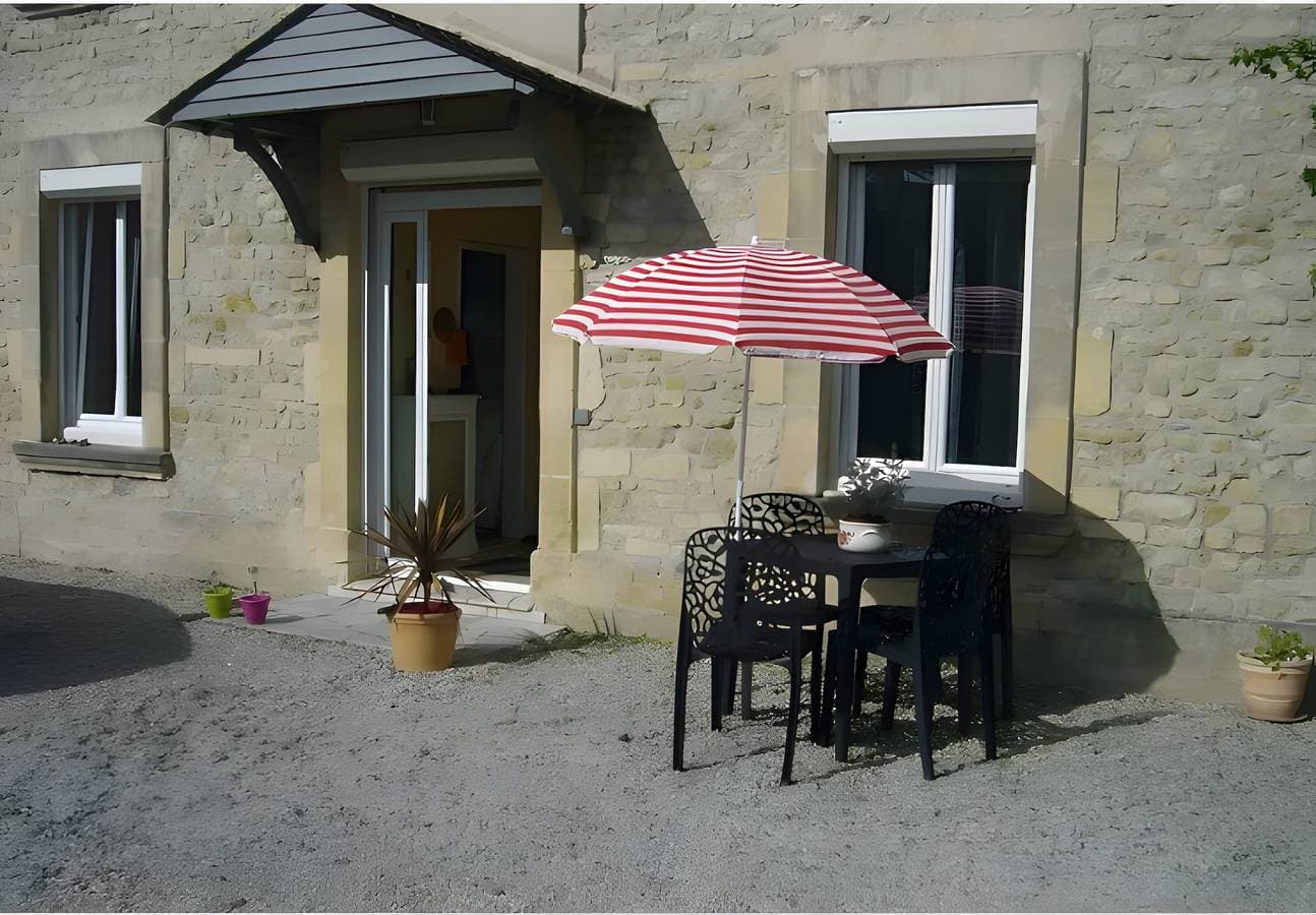 Foto 2 von 11: Chambres 1 & 2 – B&B in Bayeux mit Frühstück, WLAN und TV