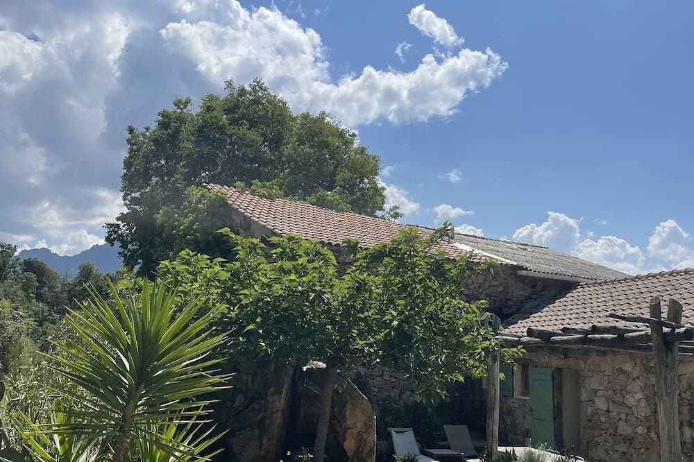 Foto 7 von 23: Mieten Sie ein traditionelles korsisches Steinhaus