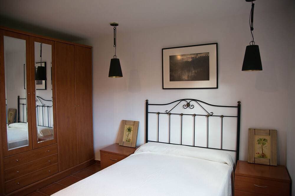 Foto 2 von 27: Charmantes neu renoviertes Landhaus mit viel Land zur exklusiven Nutzung