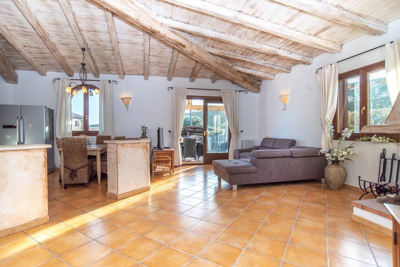 Foto 9 von 33: Villa mit privatem Pool und herrlichem Meerblick