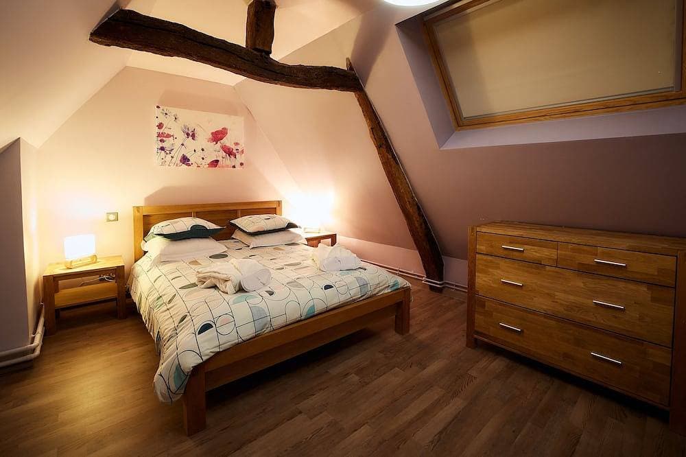 Foto 3 von 29: Le Colvert 4-Sterne möbliertes Ferienhaus mit Privatem Jacuzzi und Privater Sauna