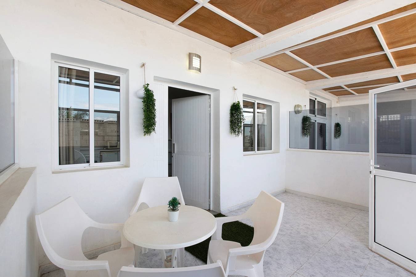 Foto 3 von 23: Ferienstudio 'Estudio 4 Costa Adeje' mit Meerblick, Gemeinschaftspool und WLAN