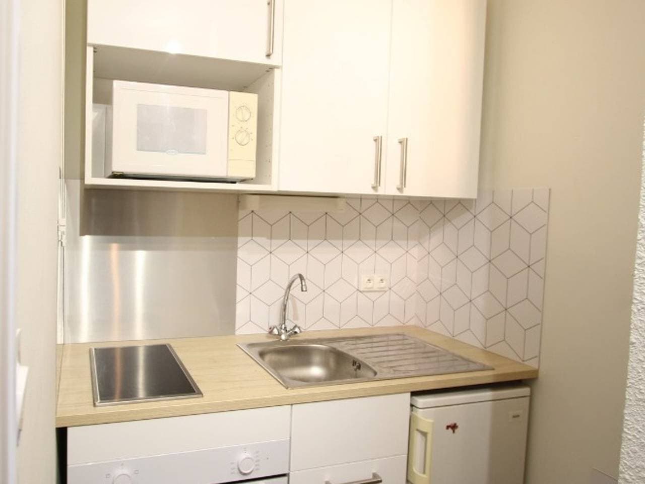 Foto 9 von 21: Geräumiges Studio für 2 Personen nahe Pisten mit Balkon
