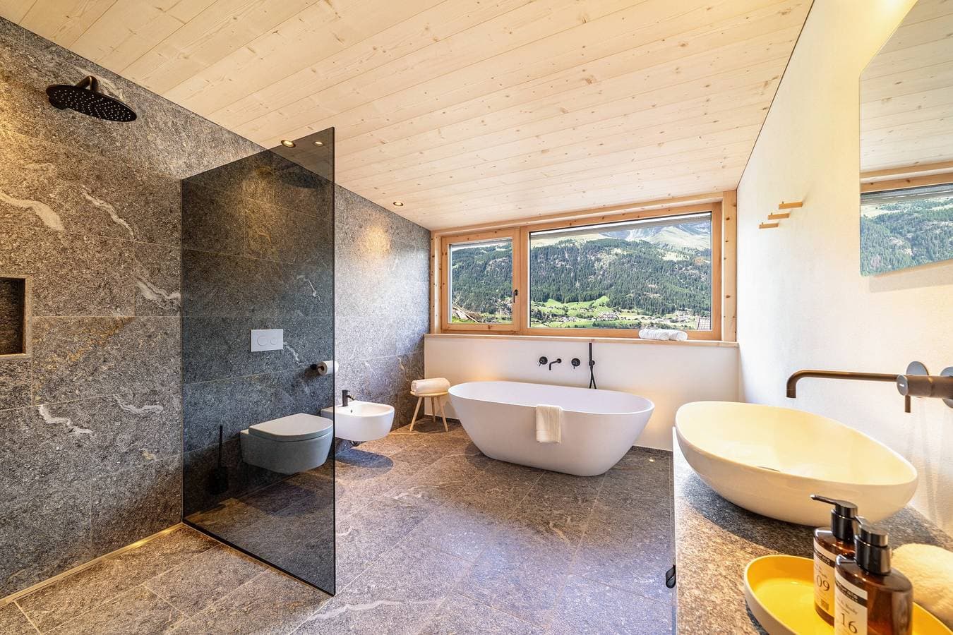 Foto 5 von 31: Ferienwohnung 'Mucher Jakob' mit Bergblick, privater Terrasse und WLAN