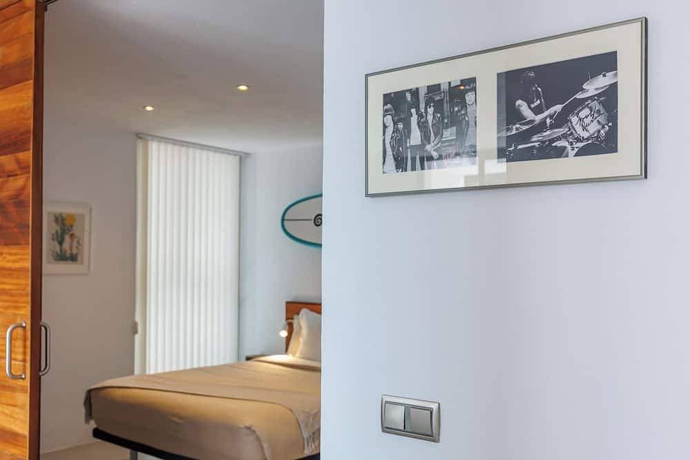 Foto 8 von 30: Ibiza, Neu und modern Haus mit Pool in Sant Josep, 2 Personen