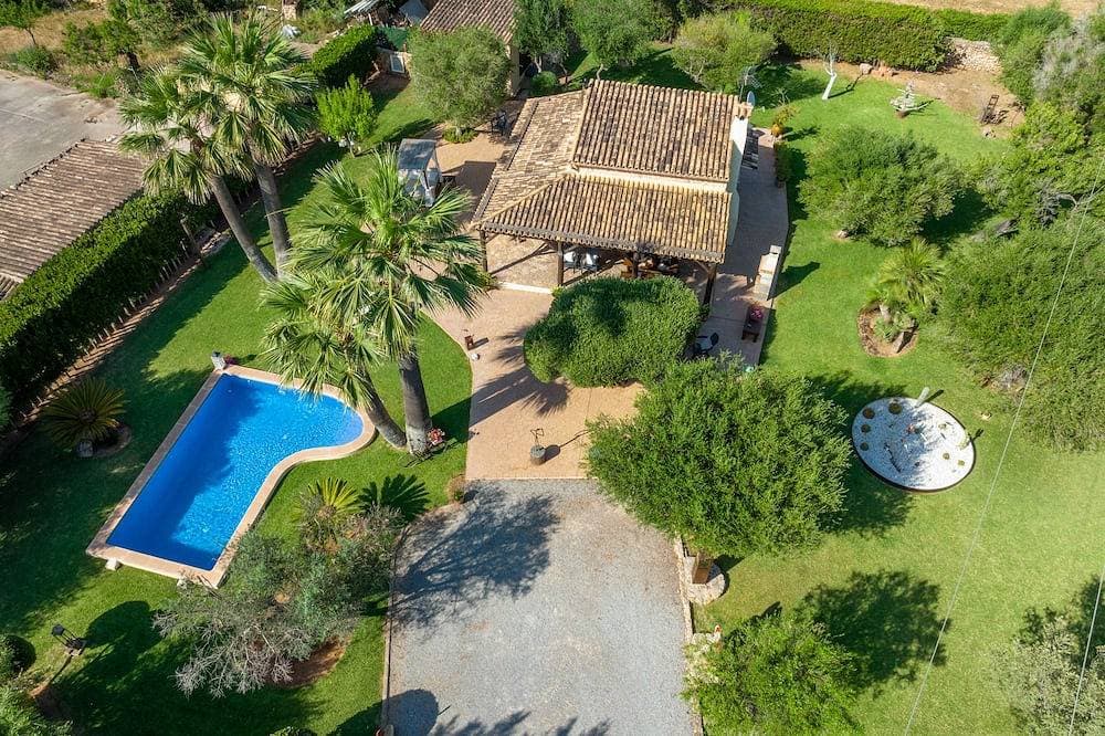 Foto 2 von 30: Schöne Rustikale Villa In Alcudia, 1Km Vom Strand Entfernt, Kostenloses WIFI, Privater Pool.