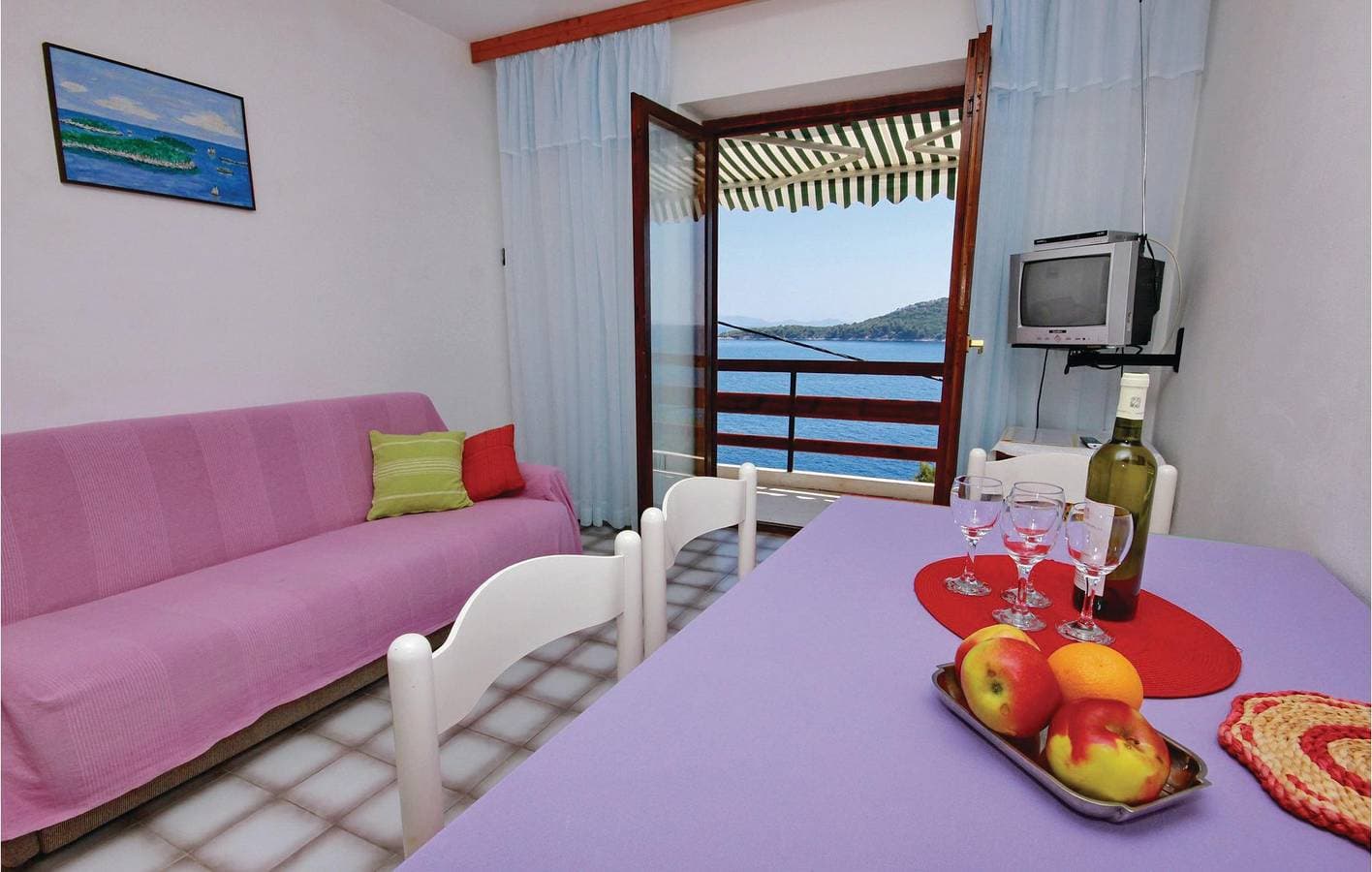 Foto 9 von 26: Gemütliche Ferienwohnung mit WLAN, Klimaanlage und Terrasse – 1000 m vom Strand Jabna entfernt