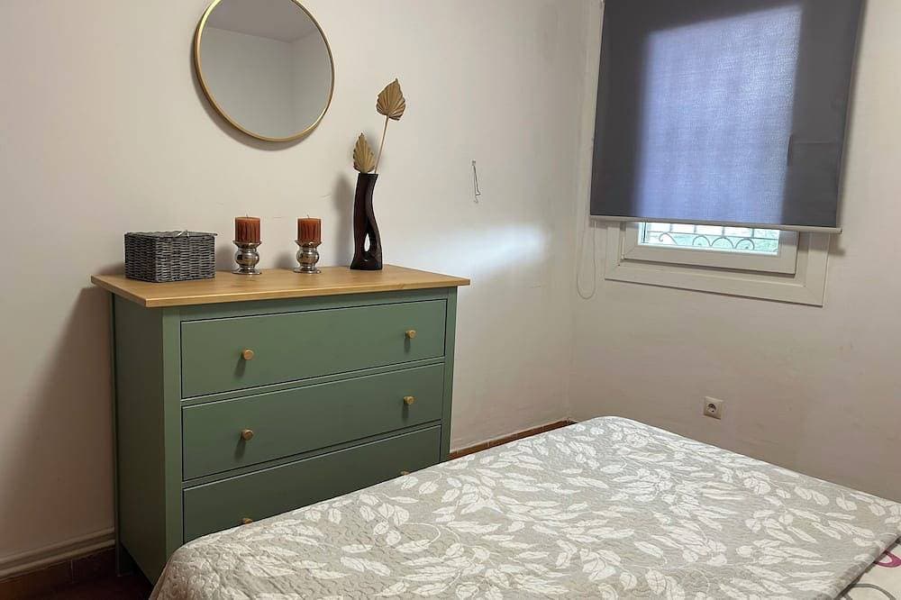 Foto 6 von 20: Faro de Mar, with large terrace and 5 minutes from the beach.