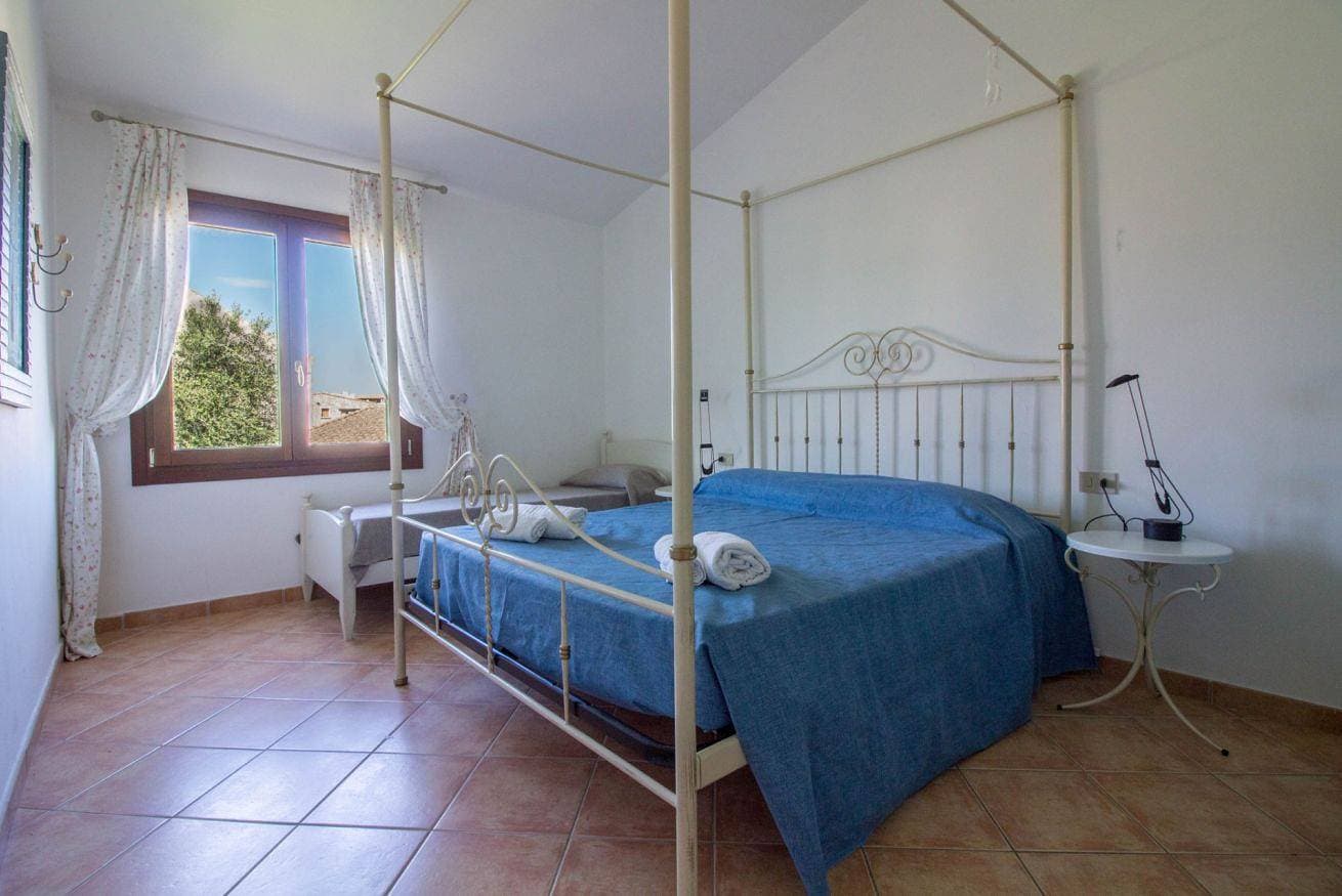 Foto 3 von 40: Ferienwohnung für 5 Personen mit Balkon/Terrasse
