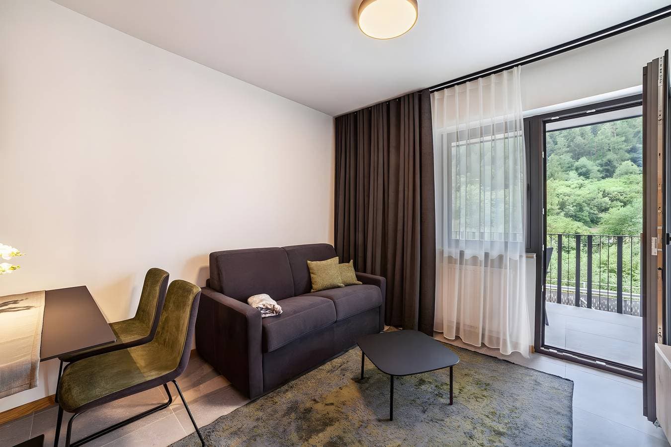 Foto 13 von 20: Ferienwohnung 'Pauli 4' mit Bergblick, Gemeinschaftsgarten und Wi-Fi