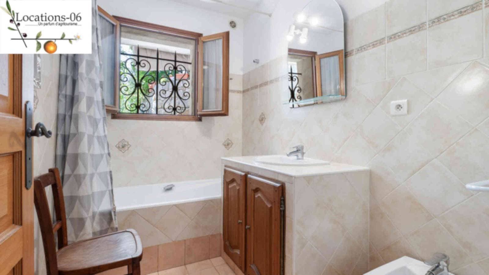 Foto 8 von 15: Vermietung rez-de-villa daher möblierter F2 für 1 -4 Personen, 30mn Nizza