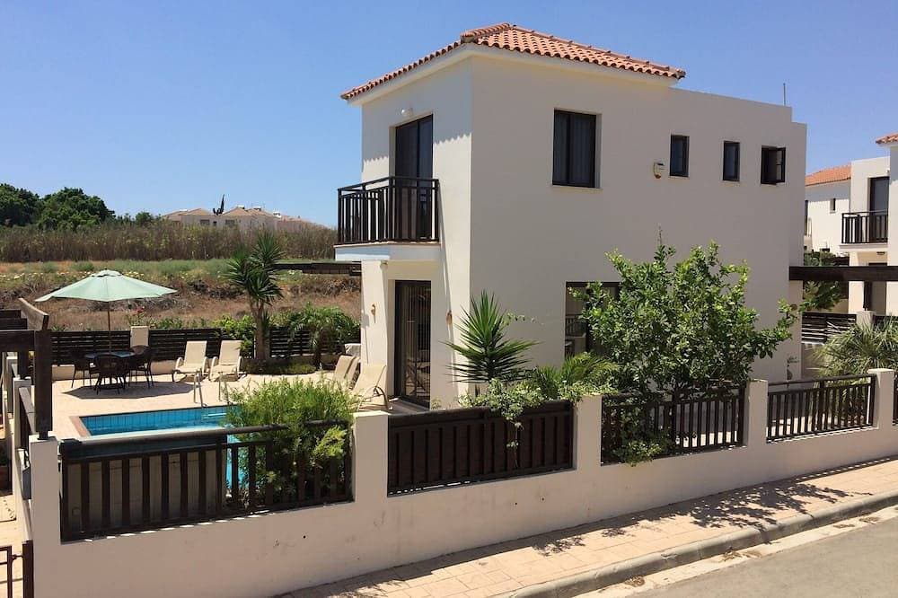 Foto 6 von 18: Nol Adre.    Eine Luxusvilla mit eigenem Pool und Meerblick