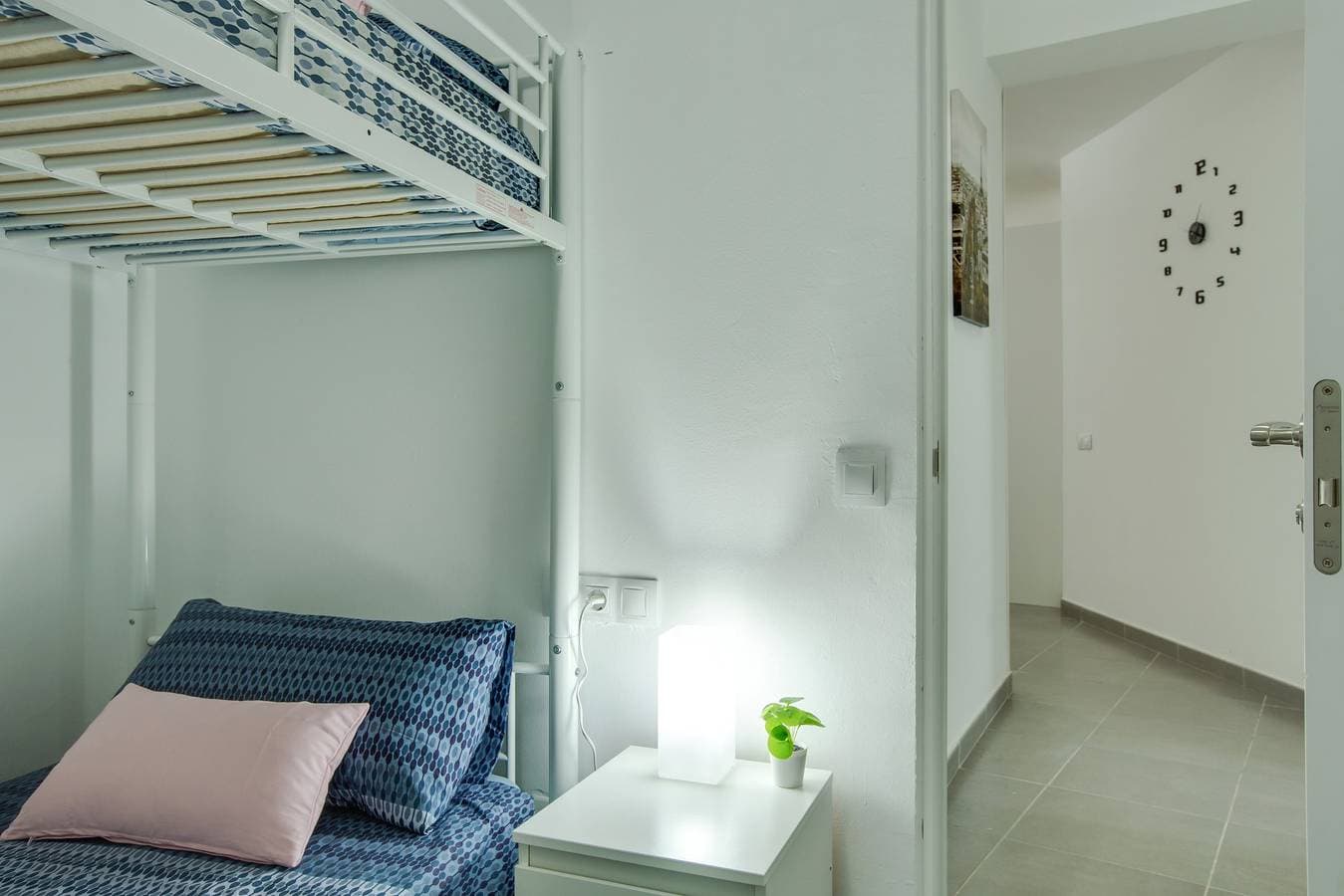 Foto 13 von 20: Gemütliche Ferienwohnung "1B Srv" nahe dem Meer mit WLAN und Ventilatoren