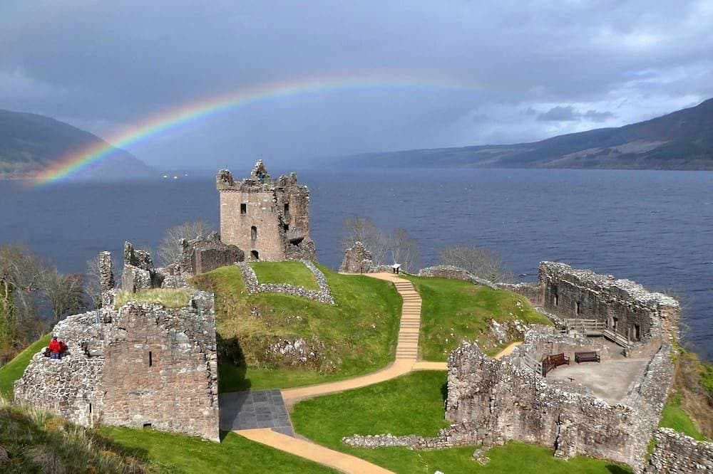 Foto 13 von 14: Luxus Croft mit Blick auf Loch Ness & Urquhart Bay. Loch Ansichten.