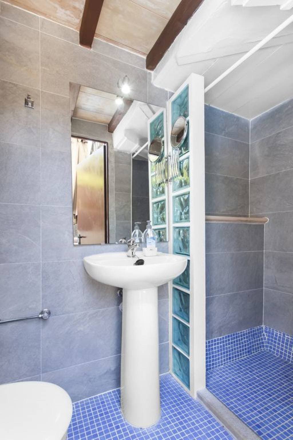 Foto 12 von 15: Moderne Ferienwohnung "Can Darder" mit Pool, Klimaanlage, Terrasse und Wi-Fi