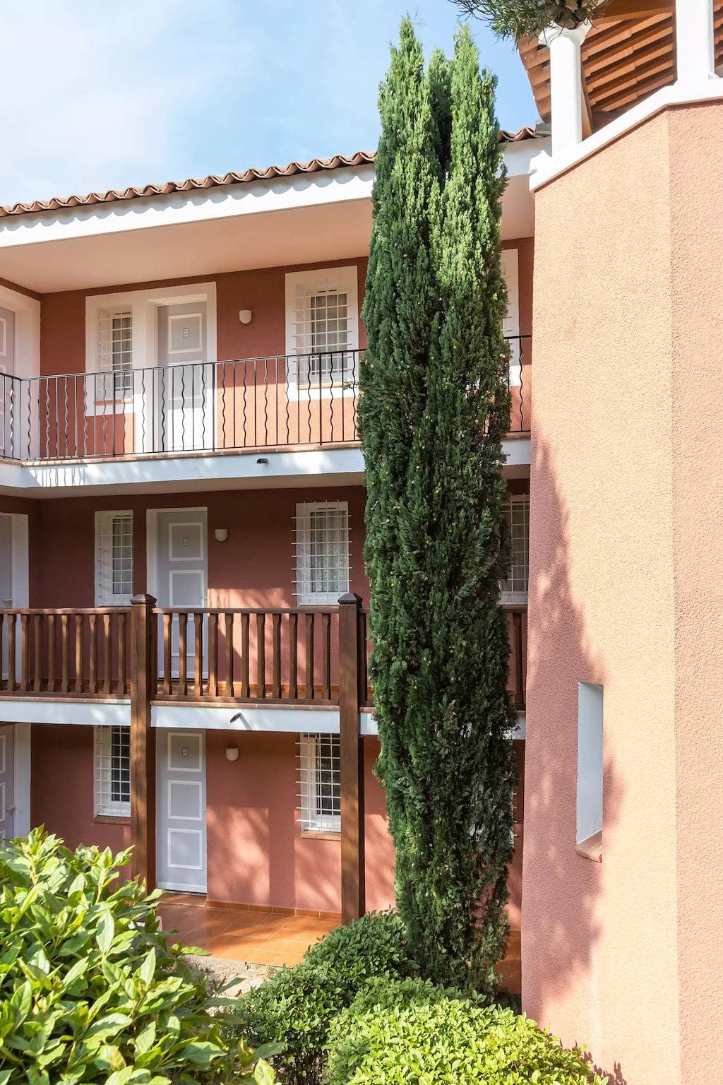 Foto 8 von 30: Studio Kabinenecke 4 Personen Klimatisierter Blick auf die Bucht und den Rastel von Agay