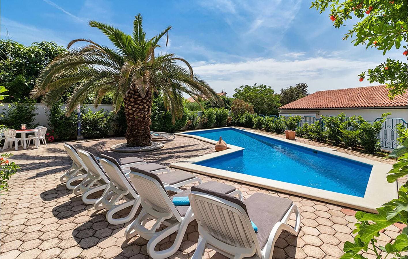 Foto 11 von 30: Reizende Ferienwohnung mit Pool, Terrasse und 2,5 km Entfernung zum Strand