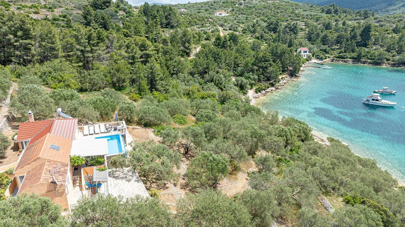 Schöne Villa mit privatem Pool und Meerblick
 1