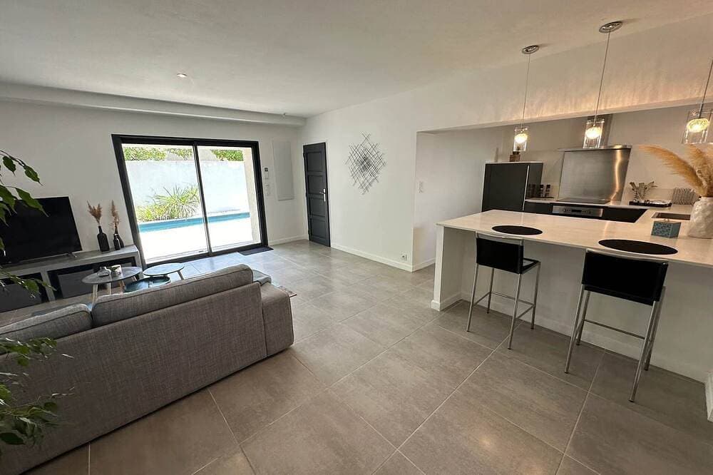 Foto 12 von 30: Un Petit Coin de Provence ★★★★ Modernes Haus mit privatem beheiztem Pool in Istres