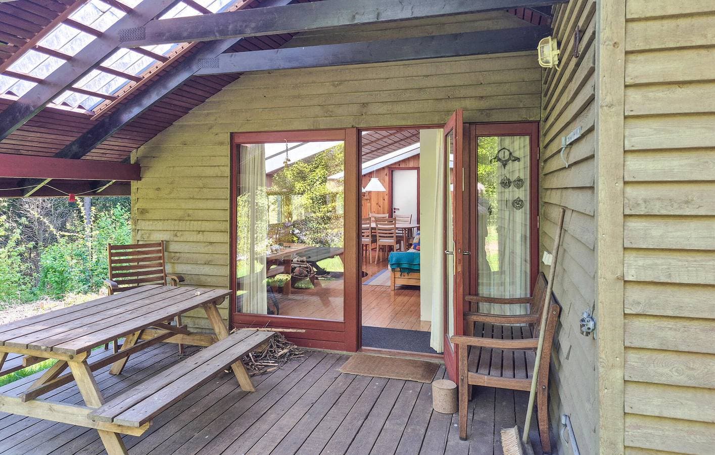 Foto 4 von 17: Ferienhaus für 4 Personen mit Terrasse