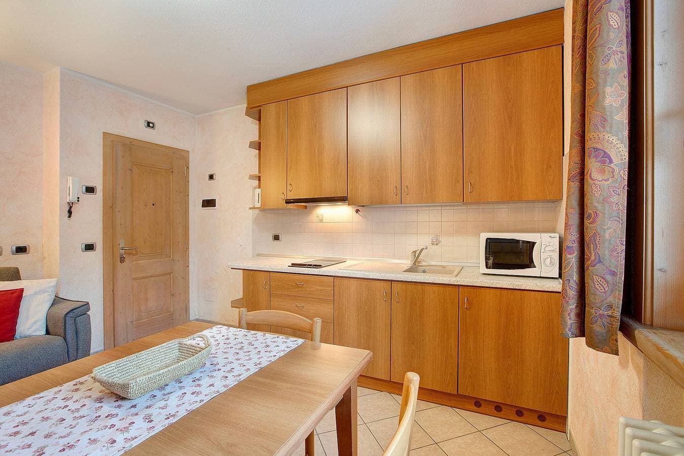 Foto 5 von 29: Ferienwohnung 'Al Bait Da Marangona 4' mit Bergblick, Gemeinschaftsgarten und WLAN