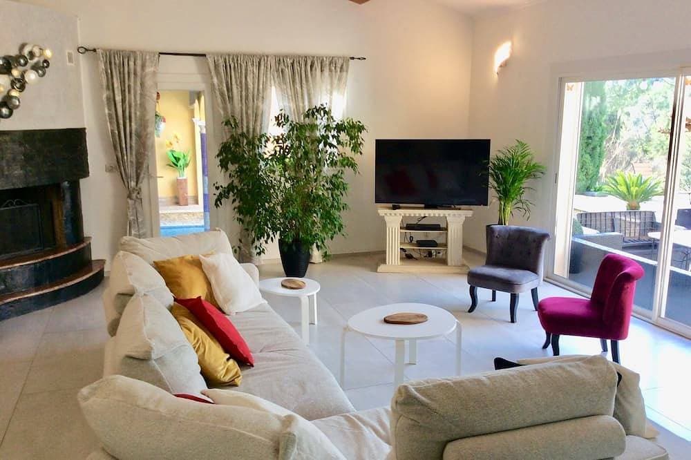 Foto 9 von 30: Große Villa, 250 m², Panoramablick, 20 Minuten von den Stränden entfernt.