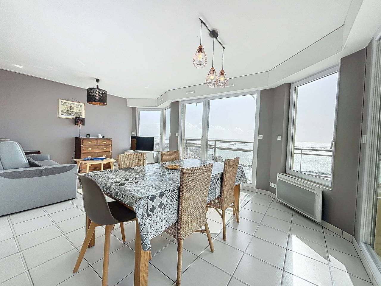 Foto 7 von 21: Schöne Wohnung am Meer mit Balkon, Parkplatz und moderner Ausstattung