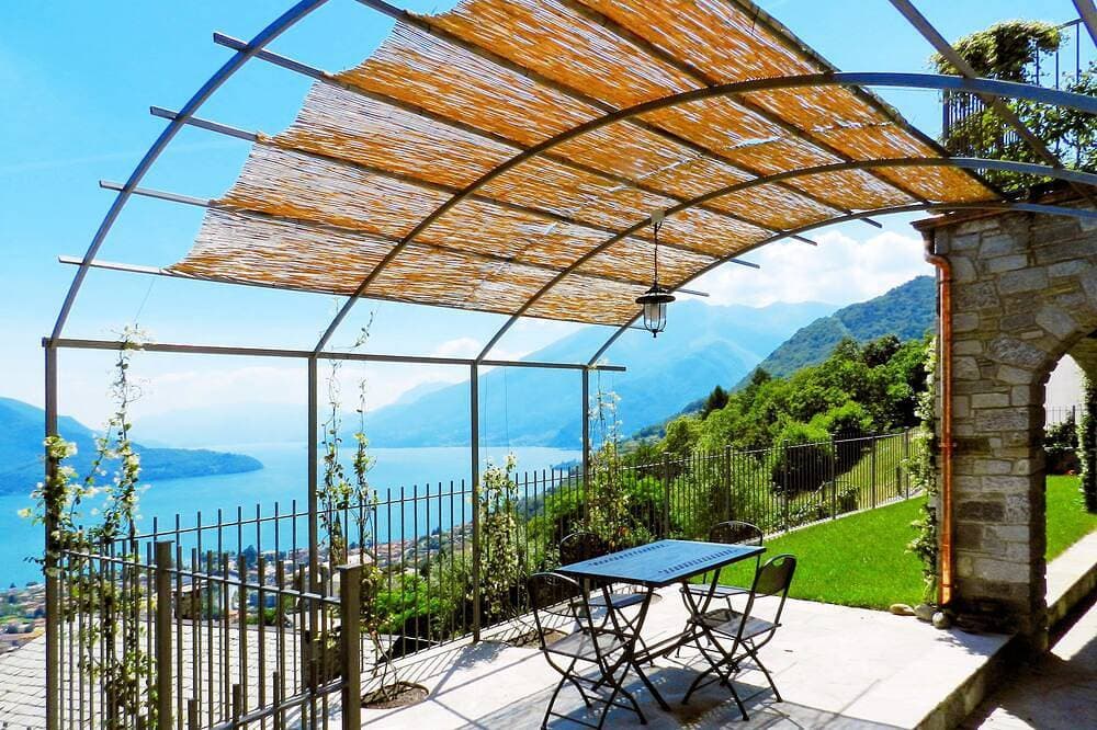 Villa für erholsame Ferien mit herrlichem Blick auf den Comer See 1