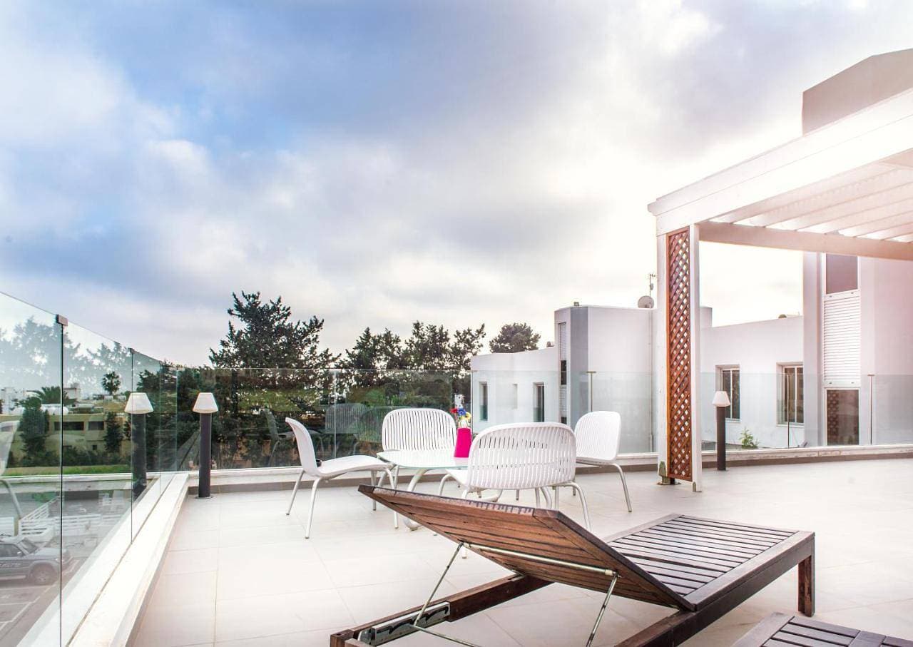 Foto 7 von 18: Luxury Three-Bedroom Suite