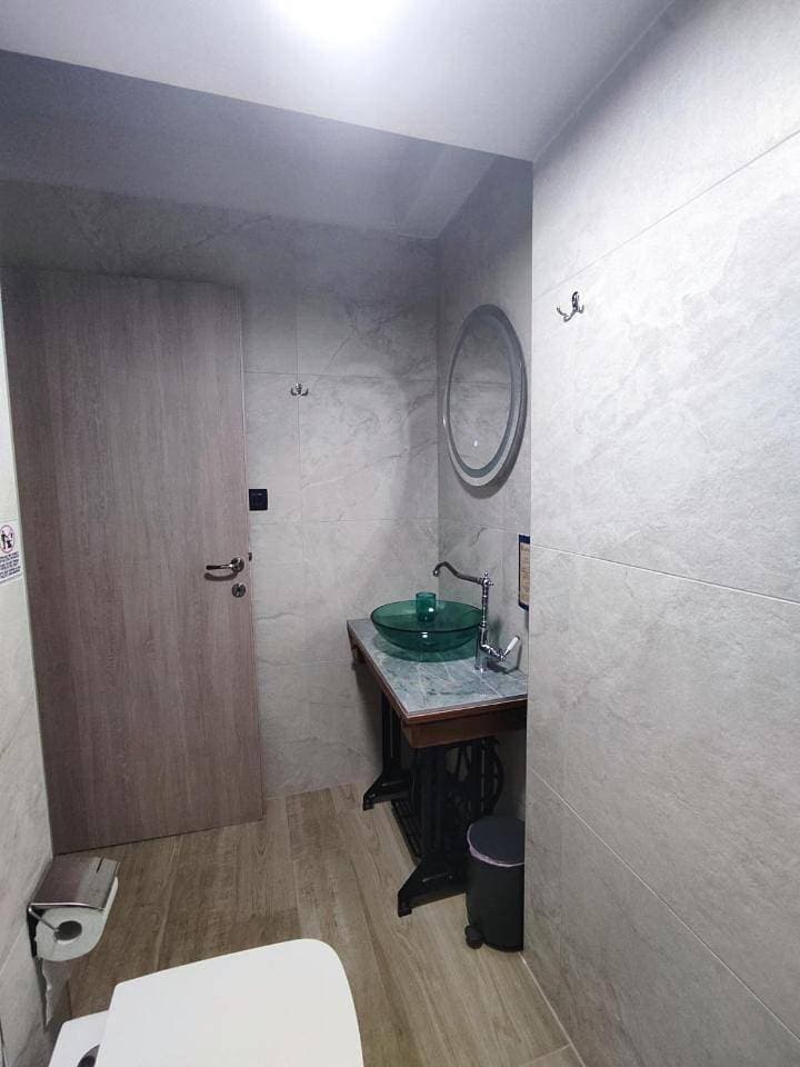 Foto 10 von 31: One-Bedroom Apartment