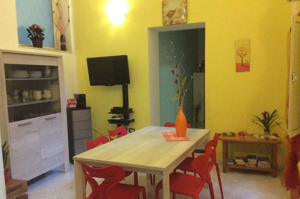 Gemütliche, helle, geräumige Wohnung im Herzen von Cagliari 1
