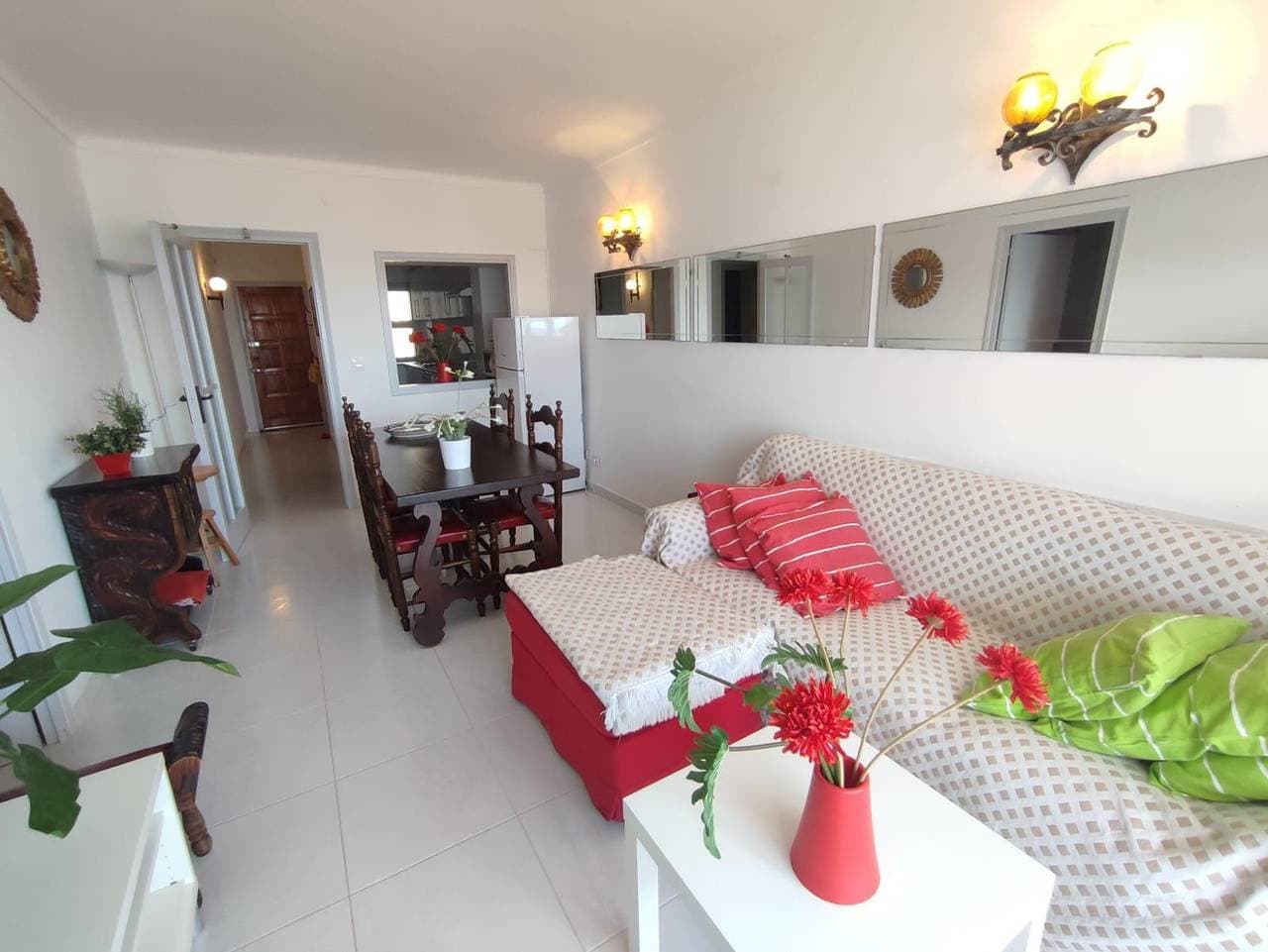 Foto 8 von 24: Charmante Wohnung zur Miete in Roses, Costa Brava! 2 Schlafzimmer, 4 Schlafplätze, Meerblick. Buchen Sie jetzt!
